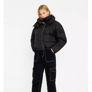 Like New- UO Puffer Jacket